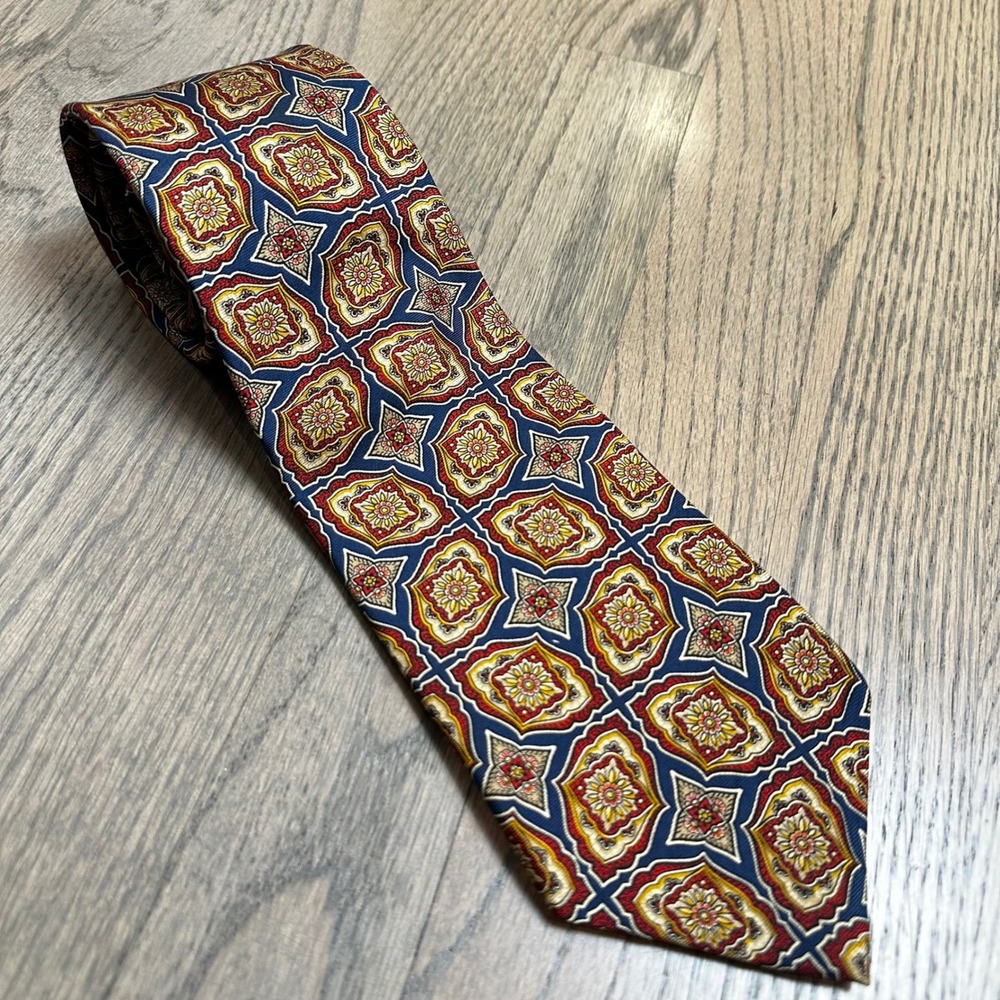 Vtg LIBERTY‎ of London Silk Tie Floral Medallion Navy Red Gold Mens Necktie